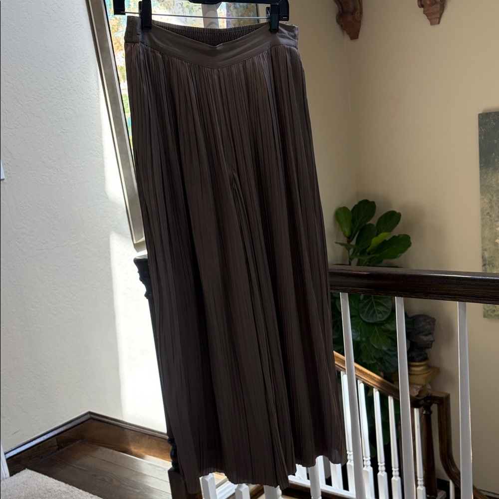 Pleated Maxi Pants in Taupe